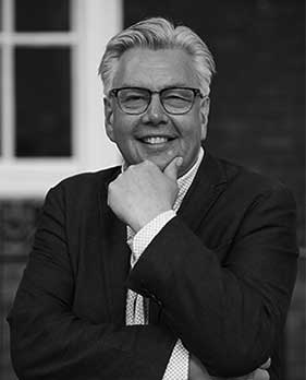Portrait of Tim Cowen